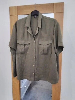 New Look Ladies Olive Green Short Sleeved Utility Blouse UK24 - Image 1 of 4