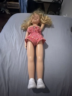 Uneeda Doll 27" Girl Doll Blonde Hair Blue Eyes W/ Shorts, Shoes And Bow - Image 1 of 4