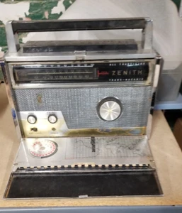 1960s VINTAGE ZENITH ROYAL 1000  TRANS OCEANIC RADIO  FOR PARTS OR REPAIR #4 - Picture 1 of 3