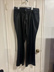 Brand New Without Tags Old Navy High Rise Flare Faux Leather Pants Size 20 Plus - Picture 1 of 6