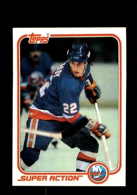1981-82 Topps Mike Bossy #E 125 Super Action New York Islanders NM-MT - Image 1 of 2