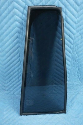 Lexus LX570 Rear Passenger's Door Vent Glass w/ Weatherstrip 2009-2021 Gray OEM - Image 1 of 4