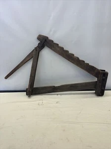 Authentic Antique Primitive 1800's Wood  Wagon Wheel Jack ~ Country Rustic Decor - Picture 1 of 16