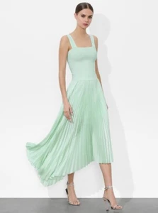 NWT $440 Alice + Olivia Jenara Pleated Midi Skirt In Sea Spray 6 - Picture 1 of 5