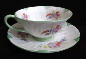 Shelley Oleander Form Floral Grüner Rand Teetasse & Untertasse 13474 Excellent England - Bild 1 von 7