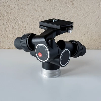 Testa Manfrotto 405 cremagliera (geared head) + adattatore Tilta Arca Swiss - Immagine 1 di 4