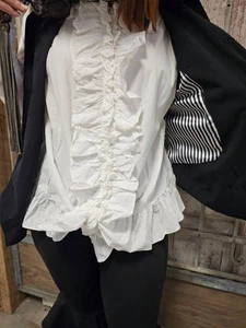 Ein seltenes Vogel Rüschen One Size Shirt Größe One Size - Bild 1 von 4