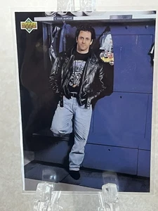 DOUG GILMOUR--1992-93 UPPER DECK--PROFILES--TORONTO MAPLE LEAFS--FREE SHIPPING - Picture 1 of 2