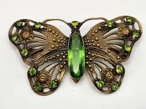 Vintage Czech Filigree & Emrald Green Rhinestone Butterfly Brooch Lapel Pin - Picture 1 of 7