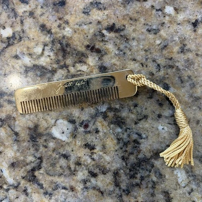 Mini Cartera de Metal Vintage Judith Leiber Tono Dorado Peine de Noche Borla Italia Foto 1 de 4