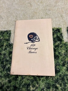 1976 CHICAGO BEARS MEDIA GUIDE Yearbook WALTER PAYTON Press Book Program NFL - Picture 1 of 4