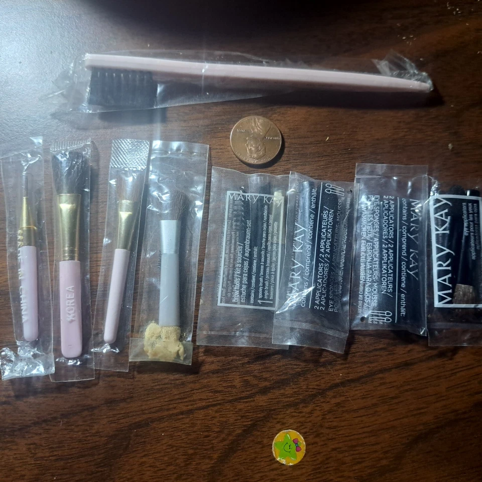 Mary Kay EYE SHADOW and BROW BRUSH/SPONGE TIP, BROW TOOLS - all NEW, Most Sealed - Image 1 of 1
