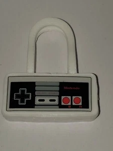 Barbie Doll Super NINTENDO CONTROLLER SHAPED PURSE - Picture 1 of 4