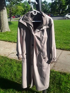Gallery Women L Contrast-Trim Hood Rain Jacket Coat Removable Hood Acrylic Liner - Picture 1 of 4