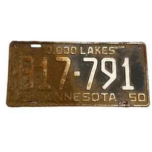 Matrícula de Minnesota 1950 #817-791 MN '50 blanco y negro vintage 10.000 lagos - Imagen 1 de 2