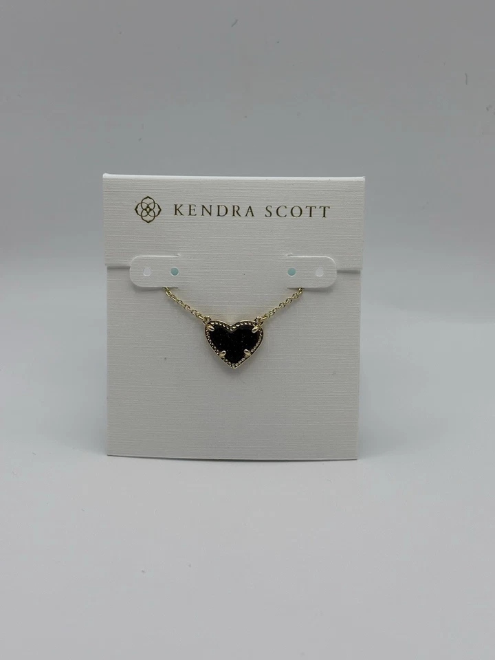 NUEVO CON ETIQUETAS Kendra Scott Ari Corazón Negro Drusy Colgante Collar Chapado en Oro Foto 1 de 1