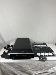 (NICE) Epson Perfection V600 Photo Document Scanner + Cables & Film Slide Holder - Photo 1/13