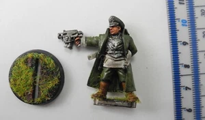 COMMISSARIO Metallo Astra Militarum Guardia Imperiale Ufficio Prefectus 40K anni 2000 S4a - Foto 1 di 2