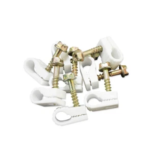 Single Coax Steren Grip-Clip White 100 per bag - Picture 1 of 4