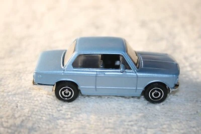 MATCHBOX 💥 1969 PEARL BLUE METALLIC BMW 2002 💥 W/ CHROME LINE RIMS & HUBCAPS - Image 1 of 4