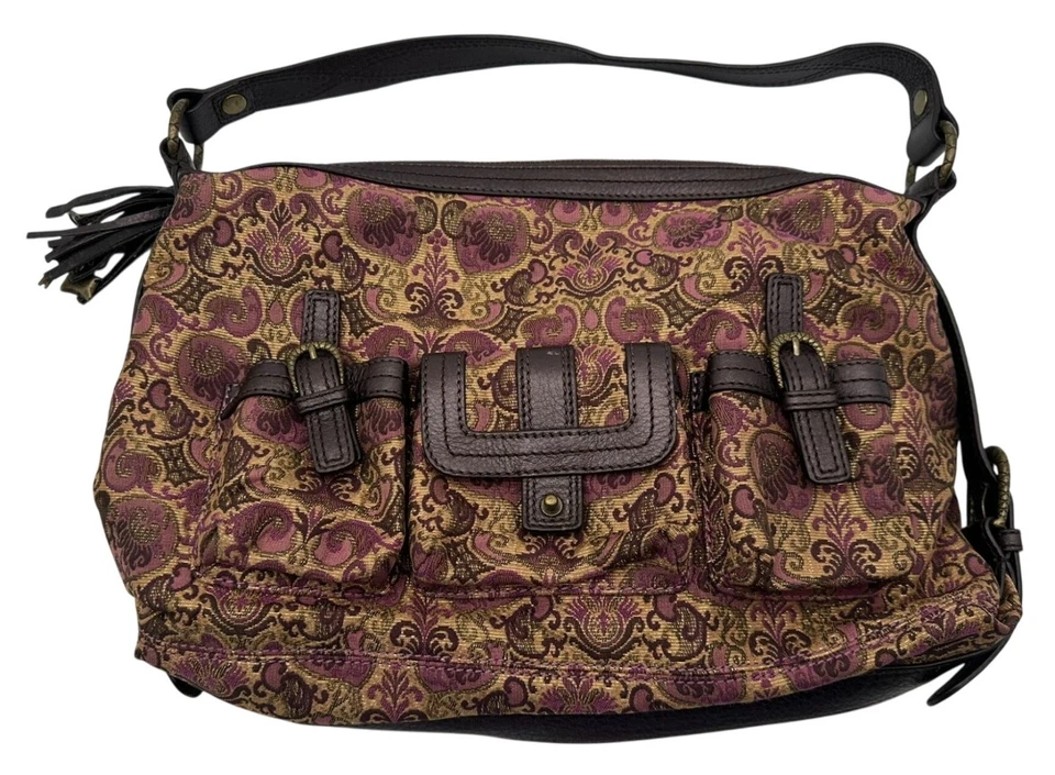 Bolso de hombro Elliott Lucca brocado con adornos de cuero y detalles de borla Foto 1 de 4