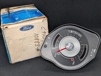 Nuevo de Lote Antiguo 1969 1970 Mercury Cougar XR7 GT TABLERO DE INSTRUMENTOS MEDIDOR DE CUADRO DE INSTRUMENTOS Foto 1 de 4