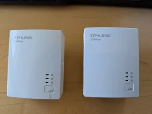 TP-LINK TL-PA2010 AV200 200Mbps Powerline Adapter (2er-Pack) - schneller Versand - Bild 1 von 2