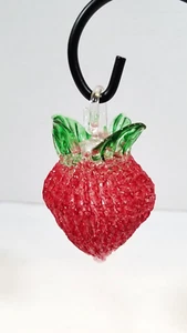 Glas Erdbeerrot mit Smaragdstiel Vintage 3 Zoll - Bild 1 von 13