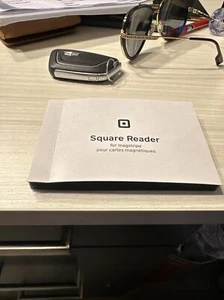 NEW Square Credit Card Reader for iPhone, iPad and Android - Picture 1 of 2