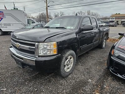 Used Rear Left Door Window Regulator Rear fits: 2009 Chevrolet Silverado 1500 pi - Image 1 of 4