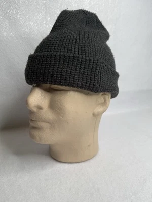Gorro Urban Outfitters talla única para la mayoría gris  Foto 1 de 4