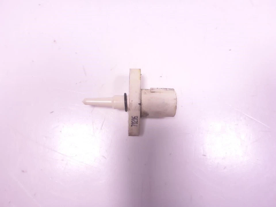 Sensor de temperatura del aire 70206 Honda CB900F 919 02-07 Foto 1 de 4