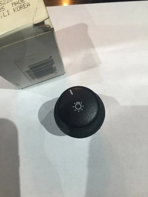 Interruptor de faro ACDelco D1520C se adapta a 88-90 Pontiac LeMans 90245228 Foto 1 de 4