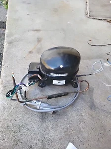 EE50H1Z GE COMPRESSORE FRIGORIFERO EE50H1Z - Foto 1 di 7