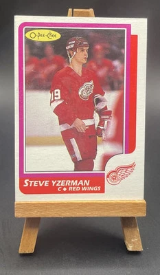 1986-87 O-Pee-Chee - #11 Steve Yzerman - Image 1 of 2
