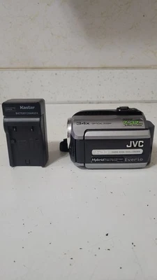 JVC Everio GZ-MG130U 30GB Hybrid HDD Camcorder 34x Optical Zoom W/ Power Supply - Image 1 of 4