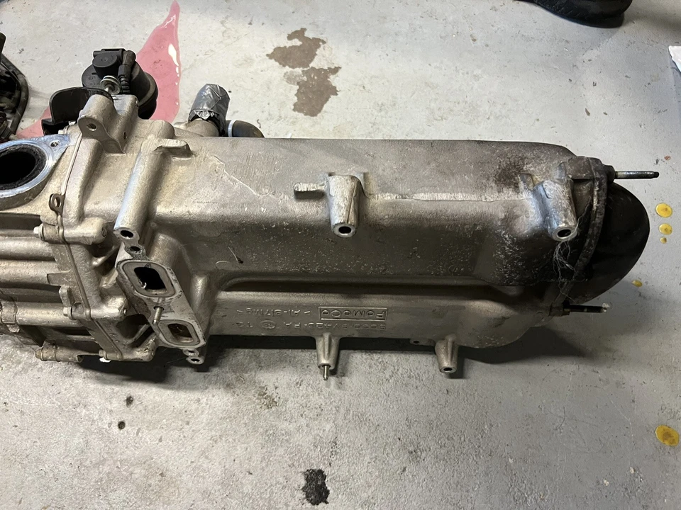 Ford F250 F350 Turbo Diesel Refrigerador EGR 6,7 L OEM (BC3Q-9V426-FA) (2011-2015) Foto 1 de 4