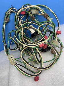 ROWE CD JUKEBOX CD100C AND CD100D UPPER LIGHT WIRES AND SOCKETS - Picture 1 of 10