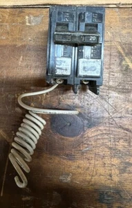 Siemens B120HH00S01 Bolt-On Circuit Breaker 1 Pole 20 Amp 65kA Shunt Trip - Picture 1 of 5