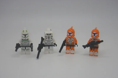 Minifigs LEGO Star Wars du Set 7913 Clone Trooper Battle Pack - Photo 1/3