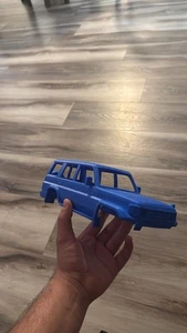RC Car Body Shell - Picture 1 of 6