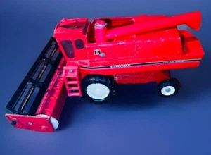 Vintage Ertl Red 1/32 International Axial Flow Combine. Made in USA. - Picture 1 of 7