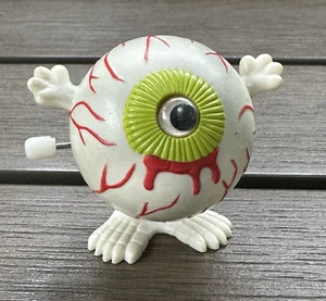 1980s Russ Berrie & Co Wind Up Eyeball White with Feet Jumping Works See Video - Picture 1 of 8