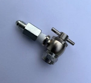 H-2755 Strut Service  Adapter 5000 PSI -3 JIC  2002761 Legacy 05-002-03 - Picture 1 of 1