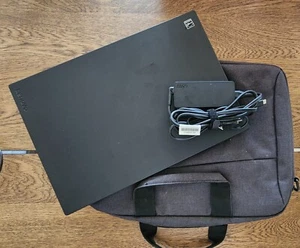 Lenovo Thinkpad P52s - Intelcore I7-8550U - NVIDIA Quadro P500 - 512GB SSD - New - Picture 1 of 7