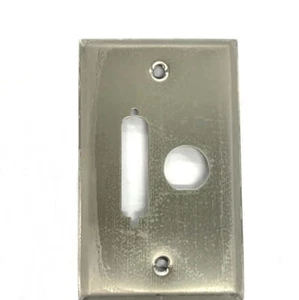 WP-25/TW, placa de pared de acero para conectores coaxiales Twinax DB25 / DB44 y 3/4" - Imagen 1 de 1