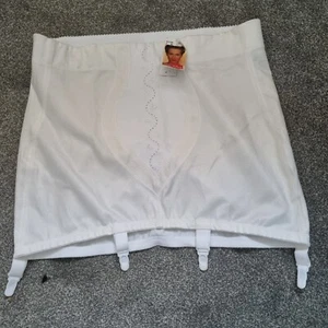 TRIUMPH DOREEN + COTTON 01 GL GIRDLE WITH SUSPENDERS - WHITE - UK 28 waist - Picture 1 of 3