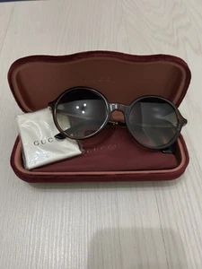 occhiali da sole gucci donna - Foto 1 di 10