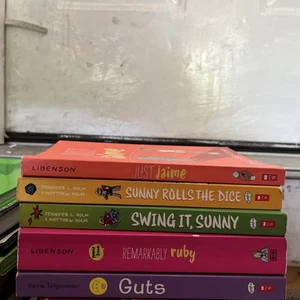 Terri Libenson Book Talgemeir Holm Emmie & Friends Girl's Graphic Novels - Picture 1 of 2