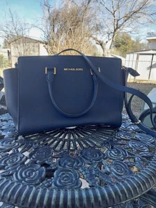 Michael Kors Handtasche dunkelblau groß - Bild 1 von 9